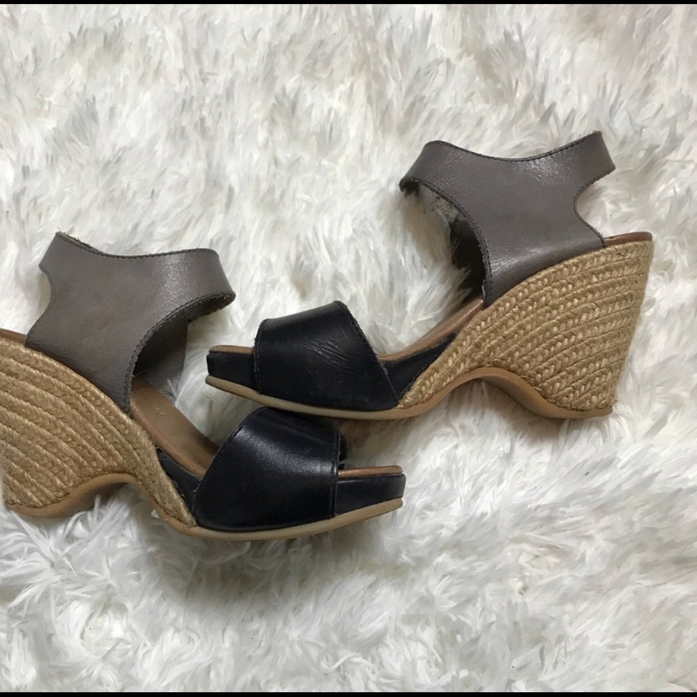 Eric Michael Wedges Soft Leather Sandals Sz 35